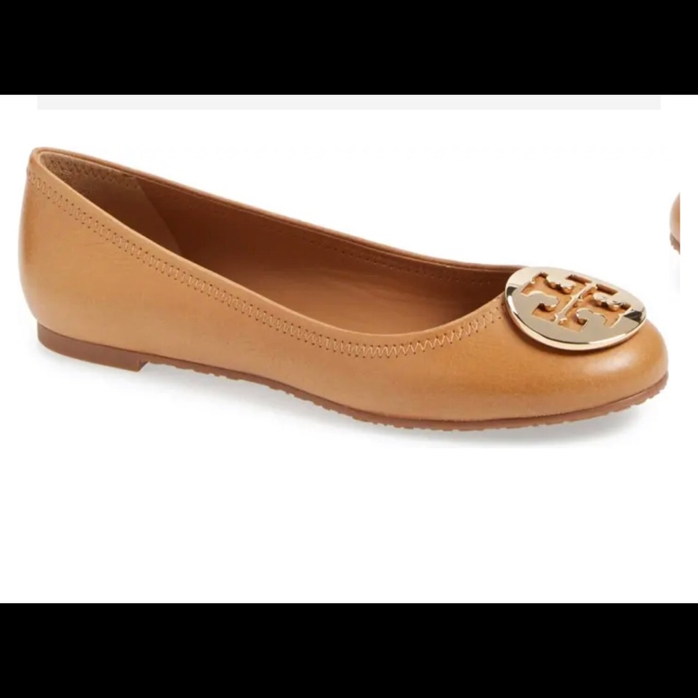 TORY BURCH REVA FLAT TAN WITH GOLD SIZE 7.5